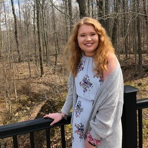 Meet your Posher, Madeline